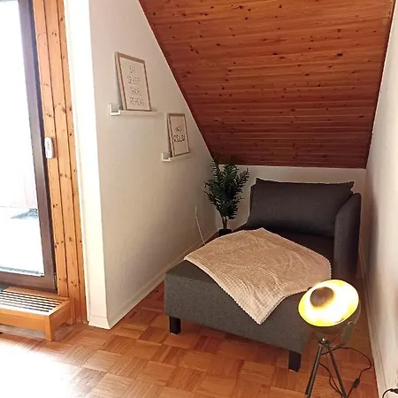 Lakeside Living Pfalz - Free Parking & Balkony Neuhofen